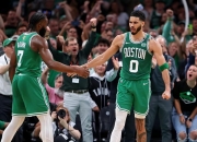 半岛体育亚洲官网-凯尔特人逆转击败国王，继续赢球的简单介绍