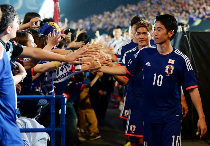 菲律宾篮球超级联赛：强强对决引发球迷狂欢的简单介绍