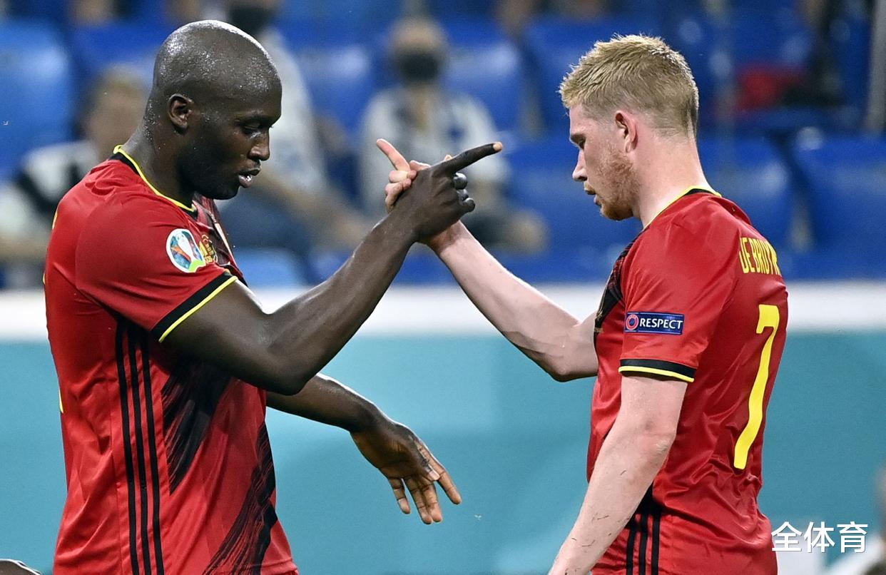 双方对决精彩纷呈，技战术碰撞悉数展现的简单介绍