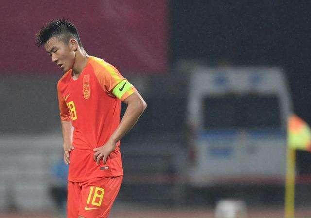 球员失误导致球队连败高层宣布人事调整的简单介绍 球员失误导致球队连败高层宣布人事调整的简单介绍