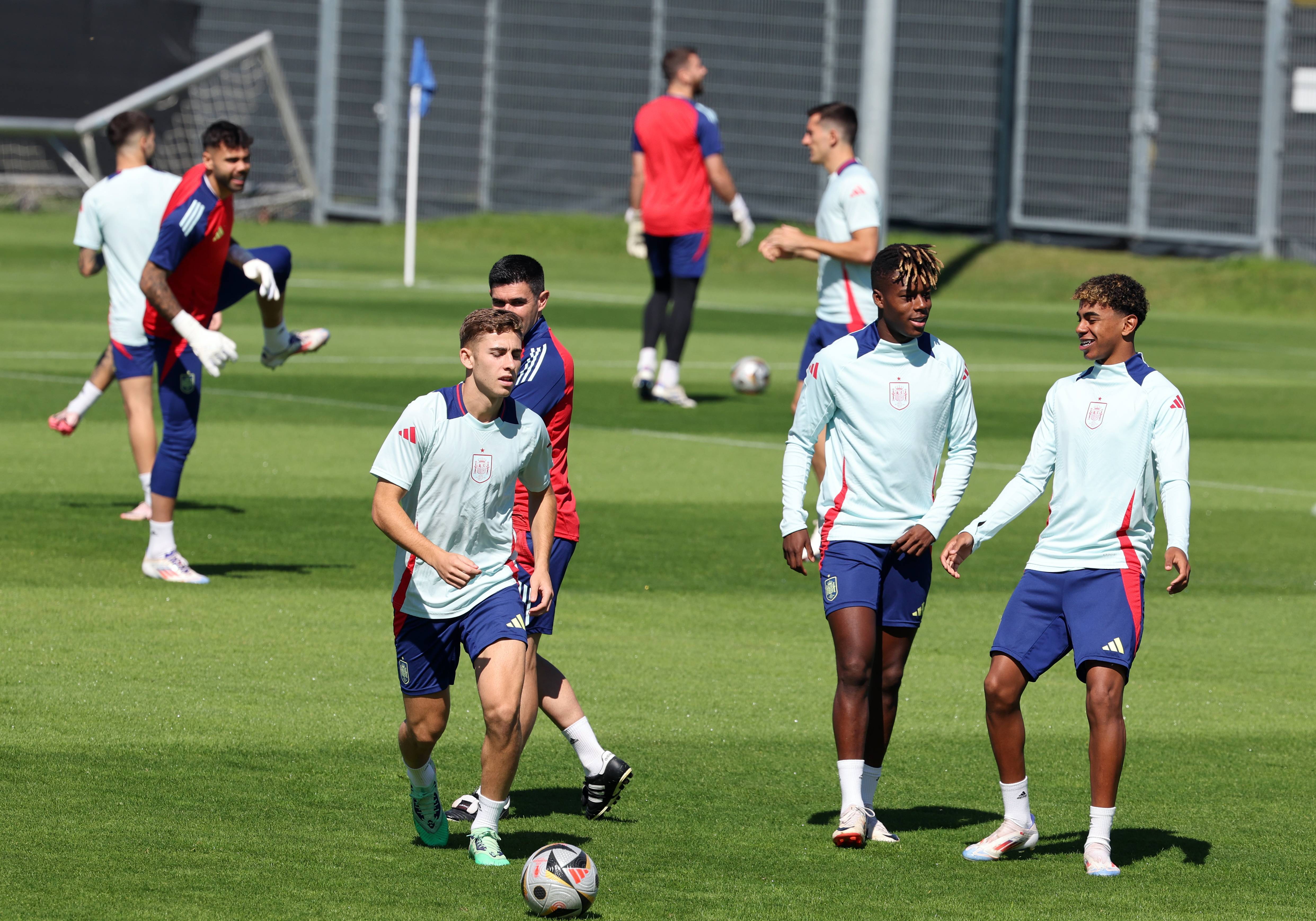 德国队备战,迎战塞浦路斯队的挑战 德国队备战,迎战塞浦路斯队的挑战