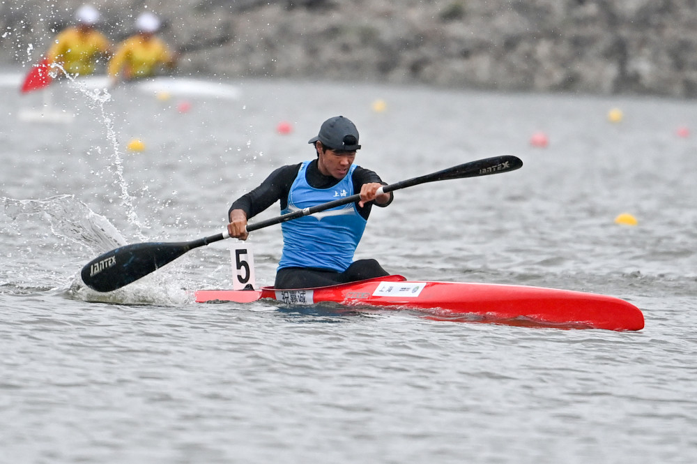 包含英国轻艇选手表现抢眼,获得男子单人皮划艇金牌的词条 包含英国轻艇选手表现抢眼,获得男子单人皮划艇金牌的词条