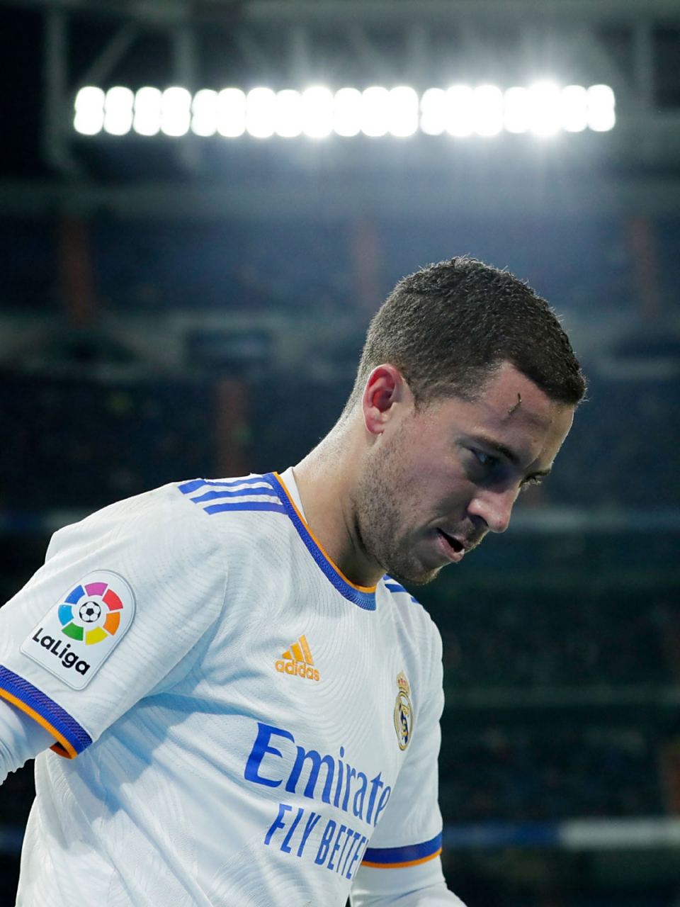 包含阿扎尔因伤再次缺席比赛,球队担心他的复出时间的词条 包含阿扎尔因伤再次缺席比赛,球队担心他的复出时间的词条