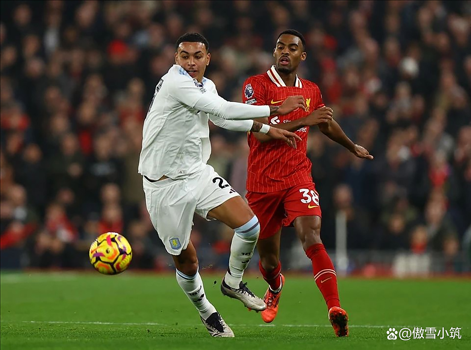 利物浦趁机拉开积分，领跑英超