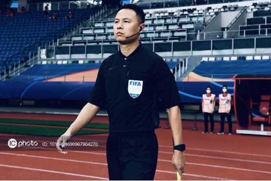 国内足球联赛的裁判执法标准，进行调研！