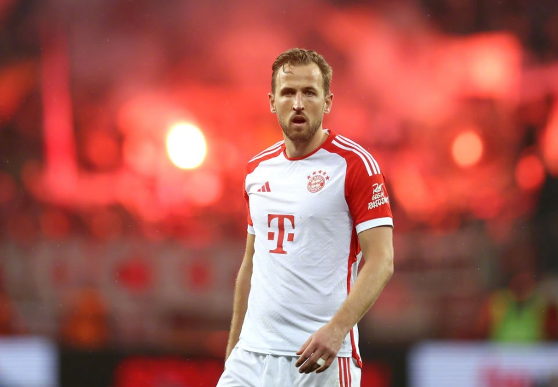 包含拜仁慕尼黑客场憾负,莱比锡华天下,惊艳全场的词条 包含拜仁慕尼黑客场憾负,莱比锡华天下,惊艳全场的词条