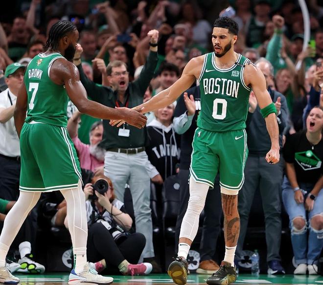 凯尔特人逆转击败国王,继续赢球的简单介绍 凯尔特人逆转击败国王,继续赢球的简单介绍