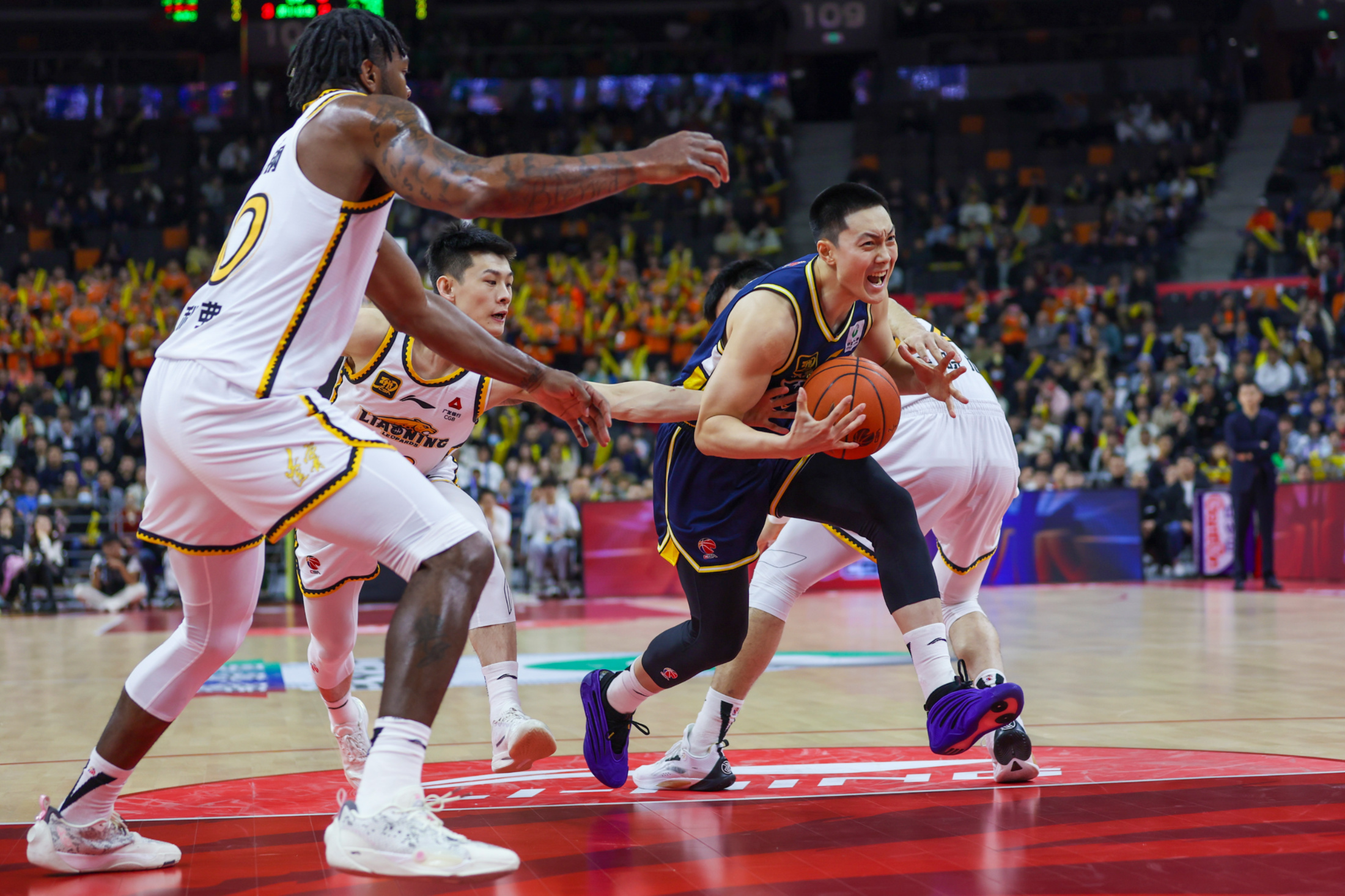 体育明星集结开赛，期待激烈对抗