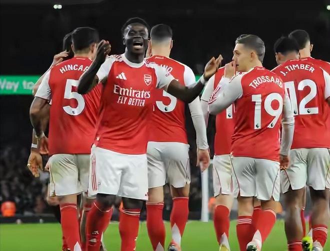 阿森纳客场逆袭，成功突围进入英超前六