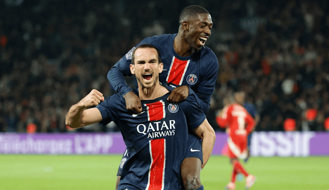 包含巴黎圣日尔曼球星法国国家队入选，备战国家比赛的词条